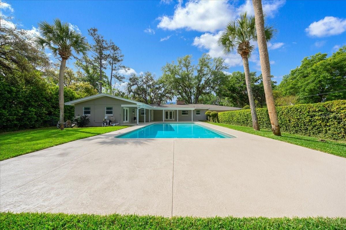 Image 42 of 63 For 2009 15th Lane