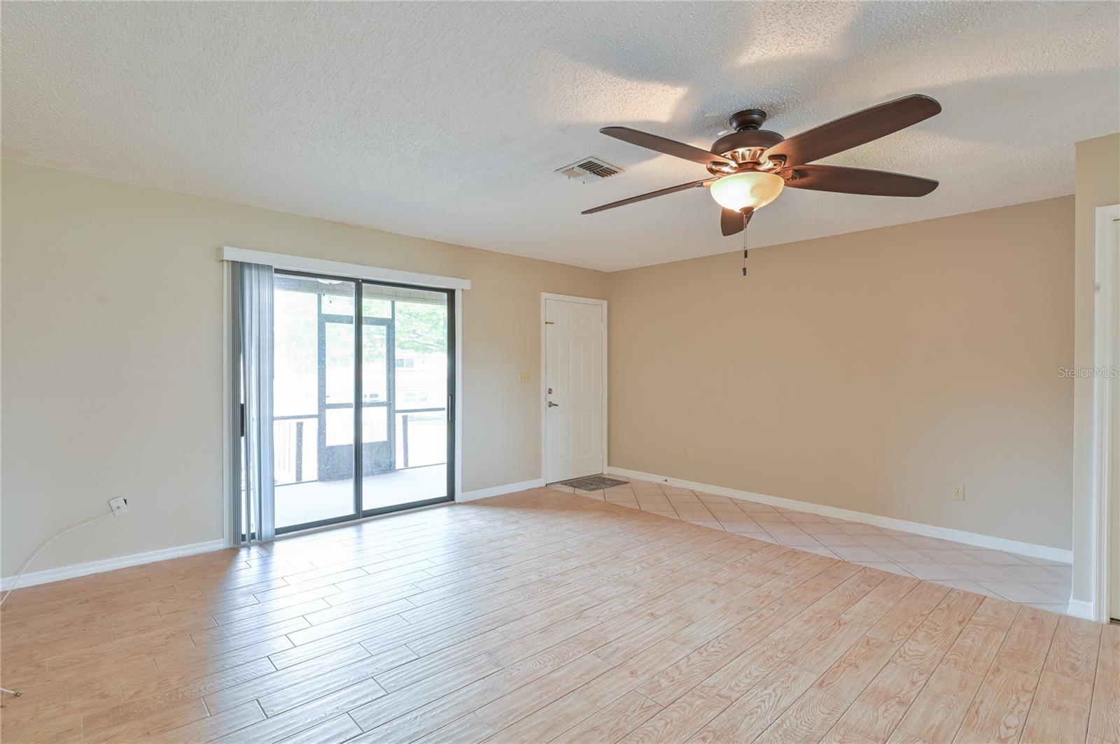 Image 14 of 31 For 11001 Sunset Harbor Road H52