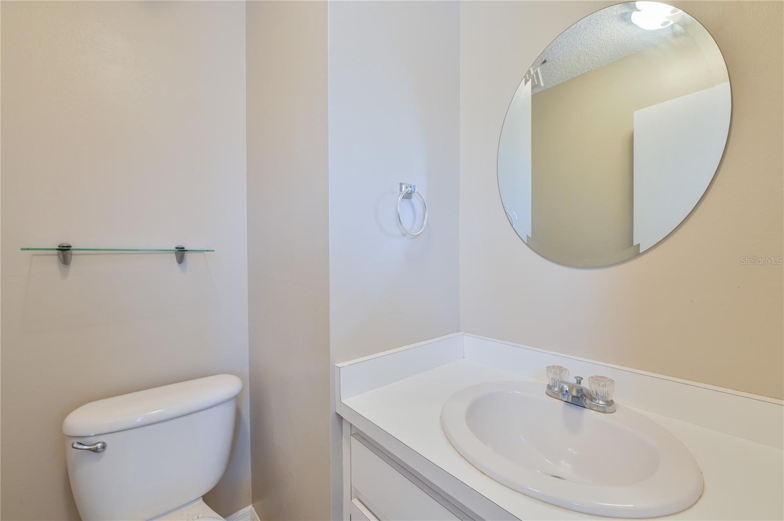 Image 29 of 31 For 11001 Sunset Harbor Road H52