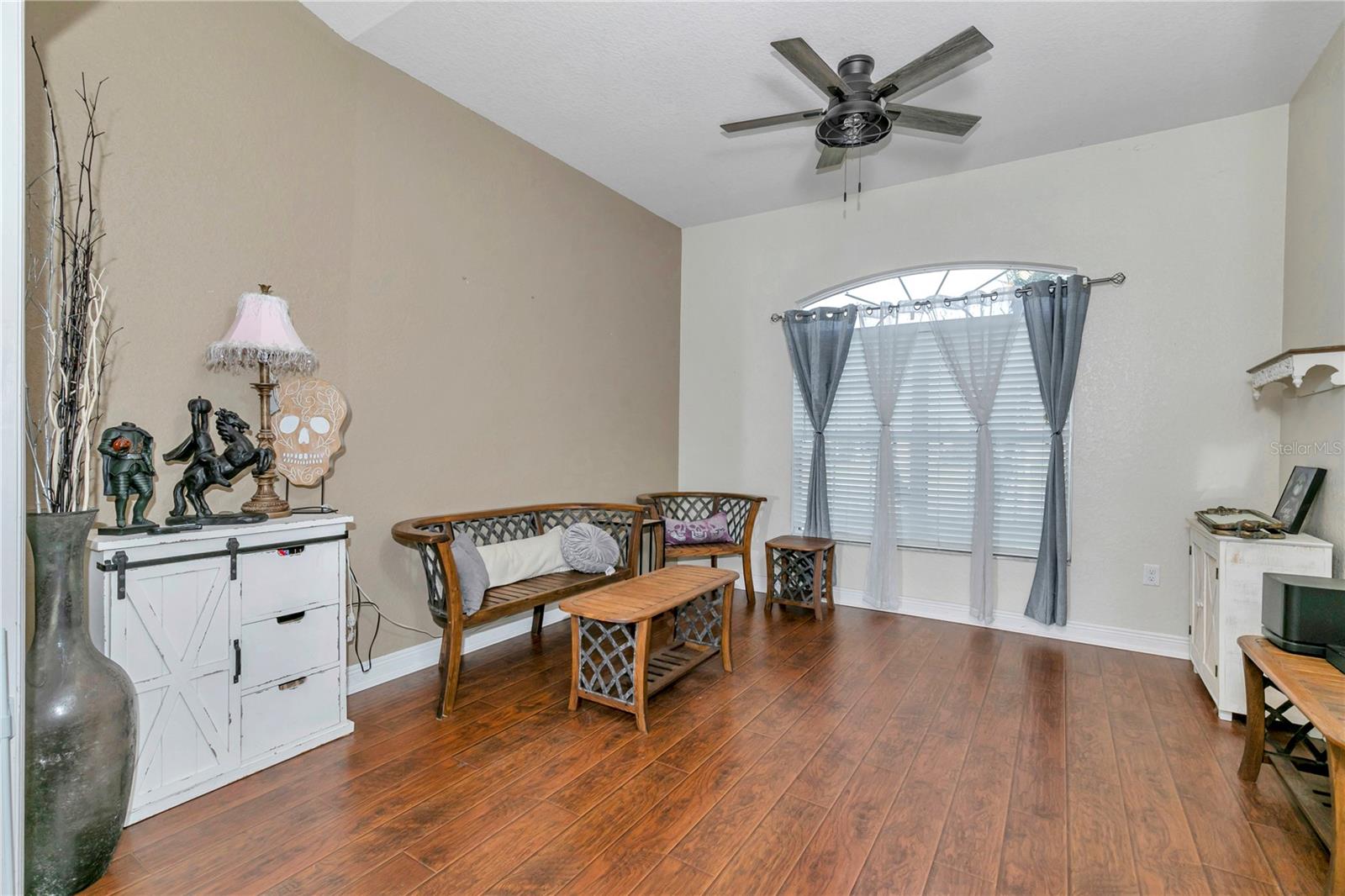 Image 38 of 46 For 4839 63rd Street