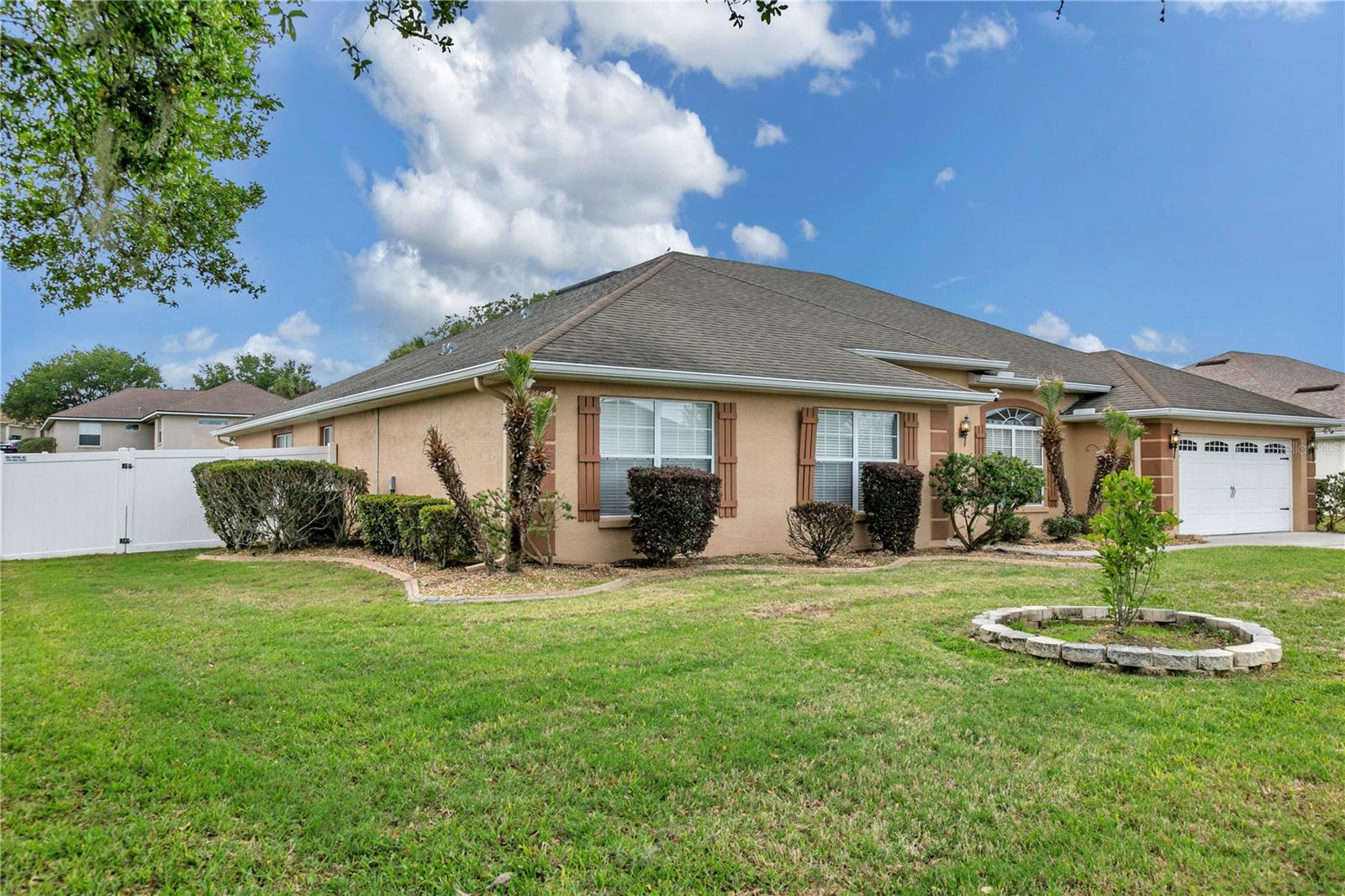 Image 4 of 46 For 4839 63rd Street