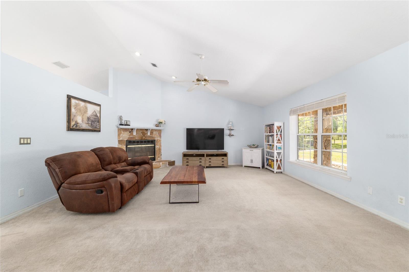 Image 11 of 77 For 14671 Highway 328