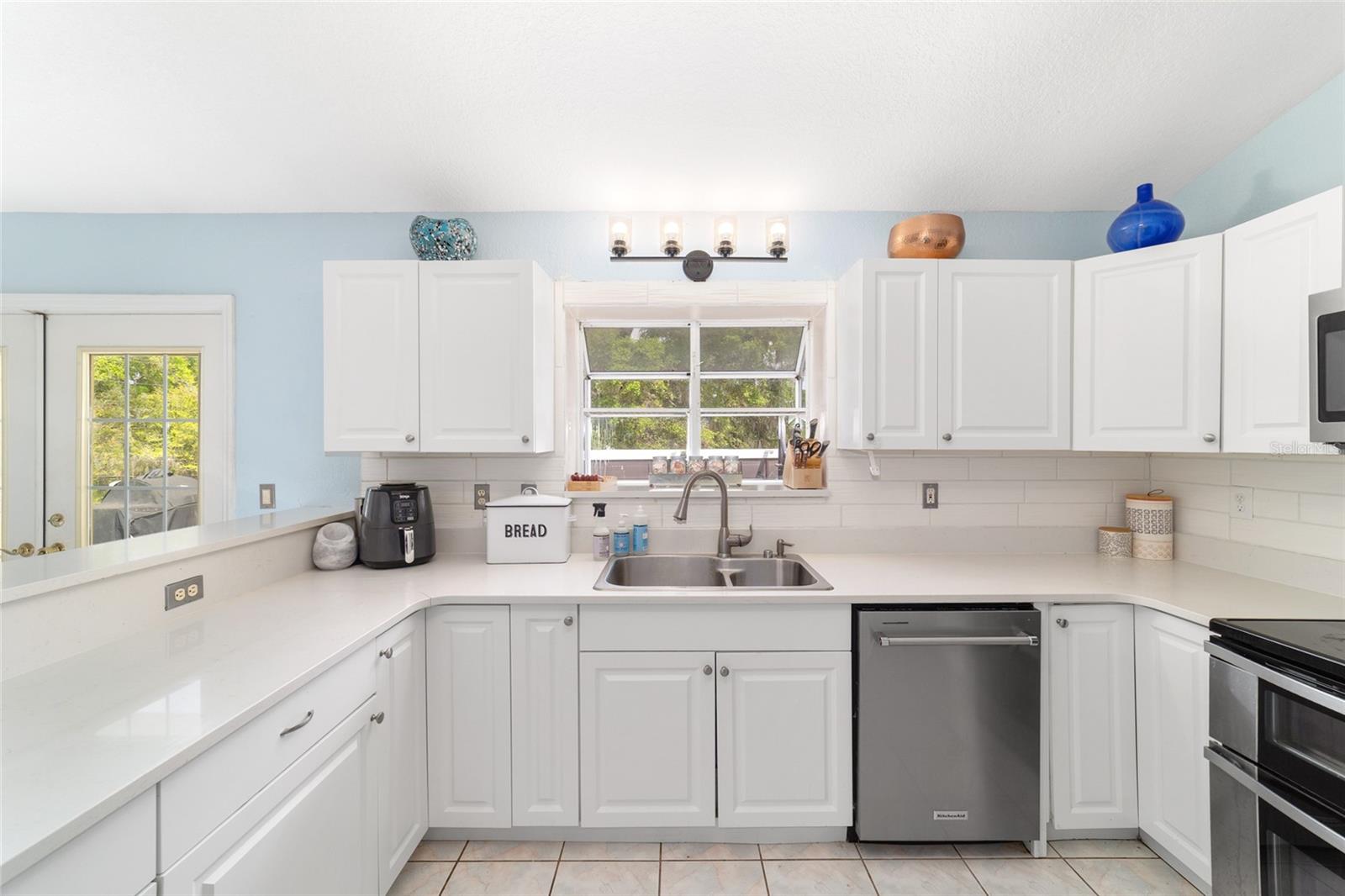 Image 24 of 77 For 14671 Highway 328