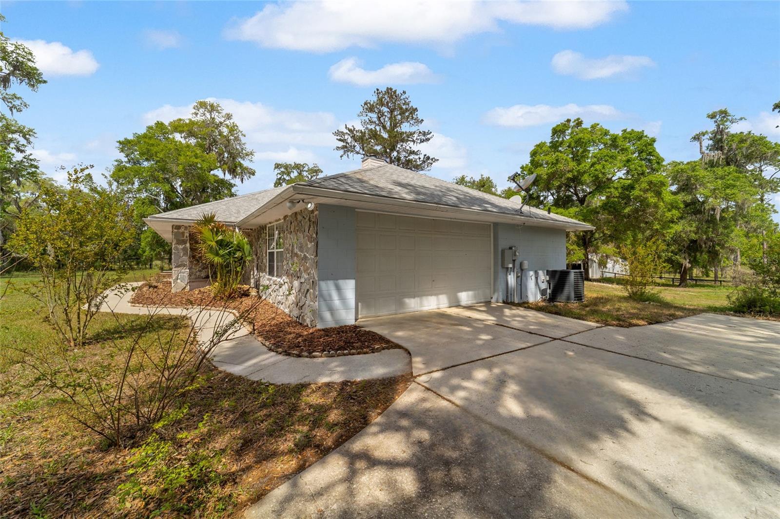 Image 6 of 77 For 14671 Highway 328