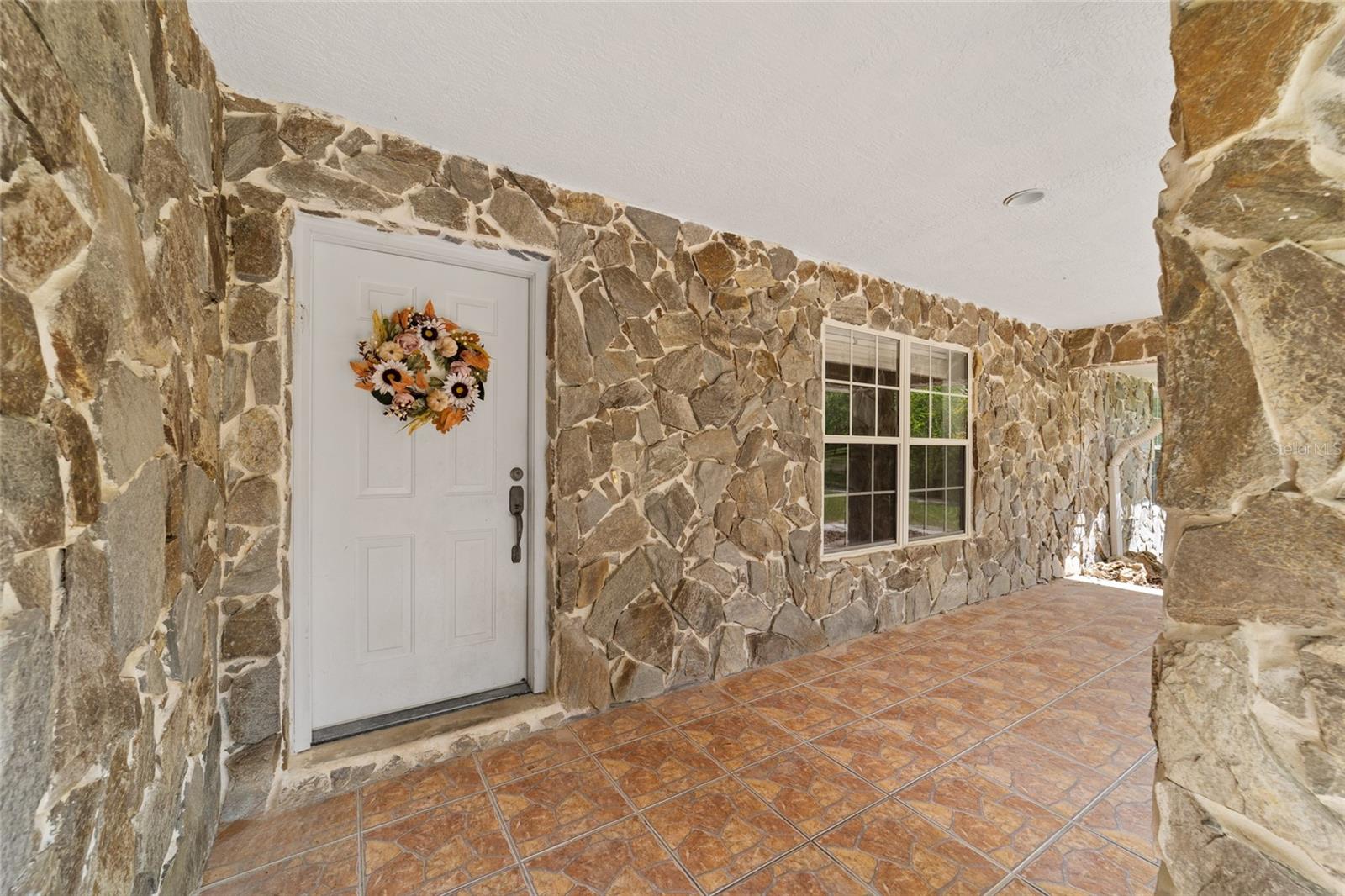 Image 8 of 77 For 14671 Highway 328