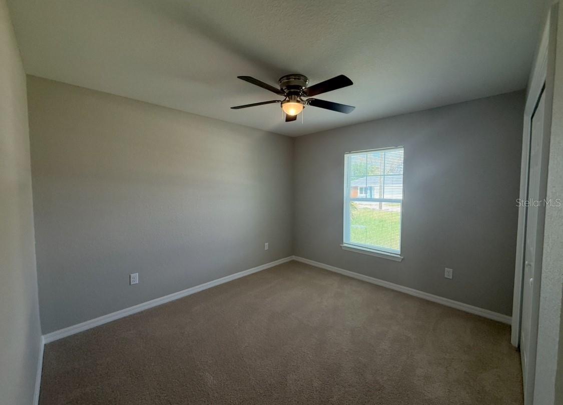 Image 10 of 17 For 13756 102nd Place