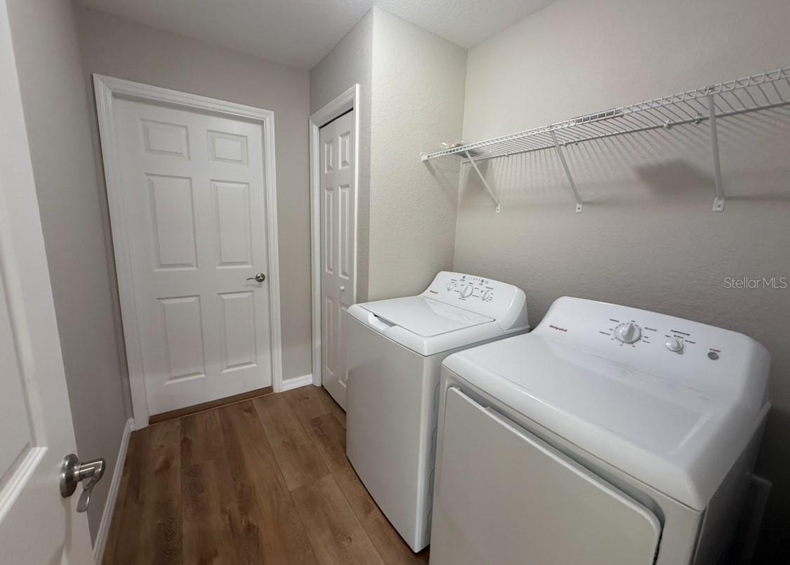 Image 14 of 17 For 13756 102nd Place