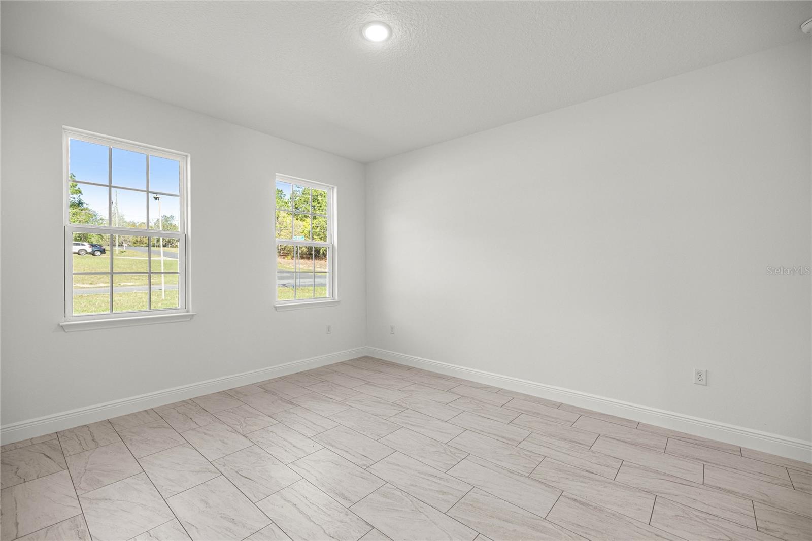 Image 17 of 33 For 7841 Santos Drive