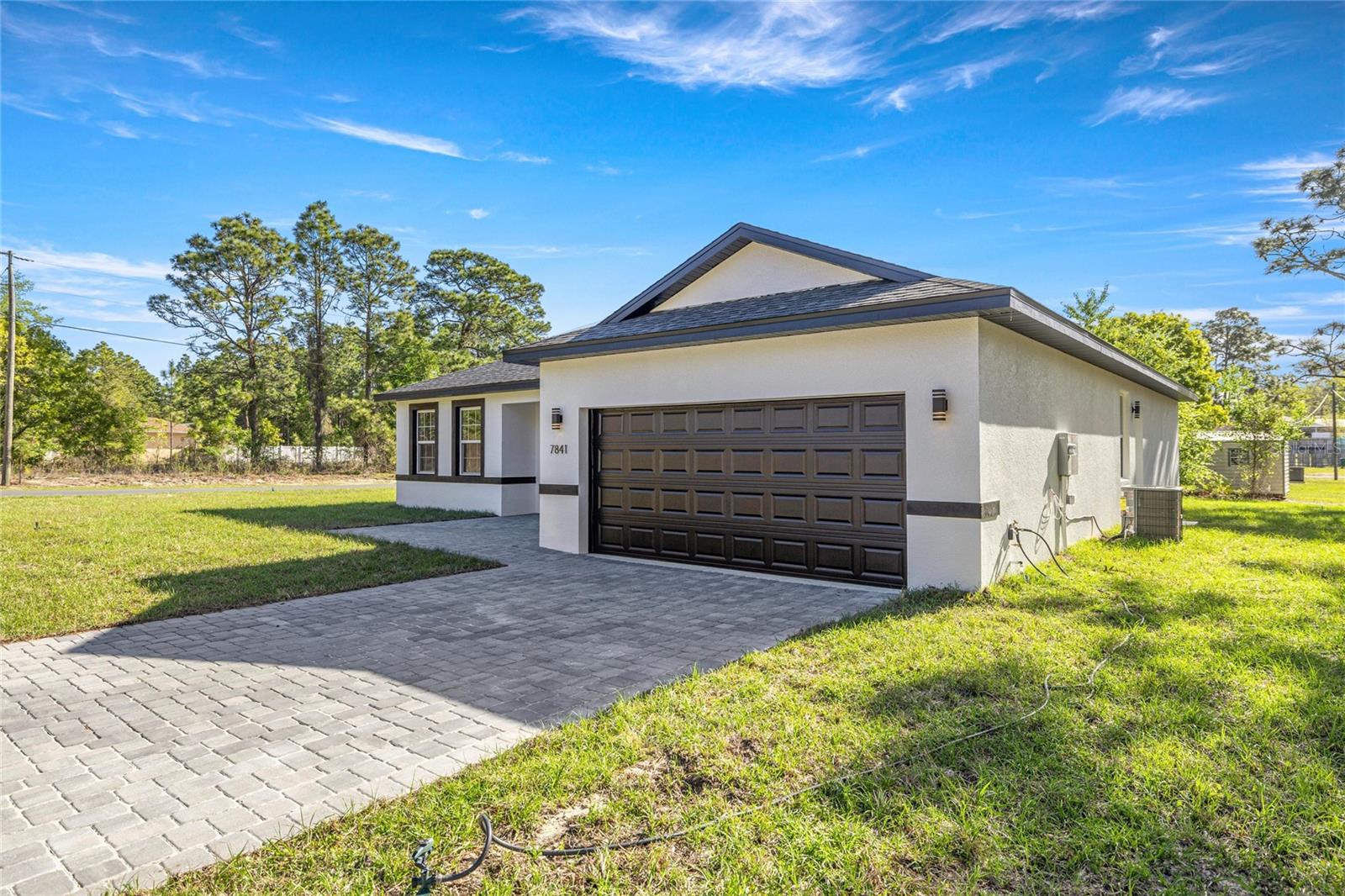 Image 27 of 33 For 7841 Santos Drive