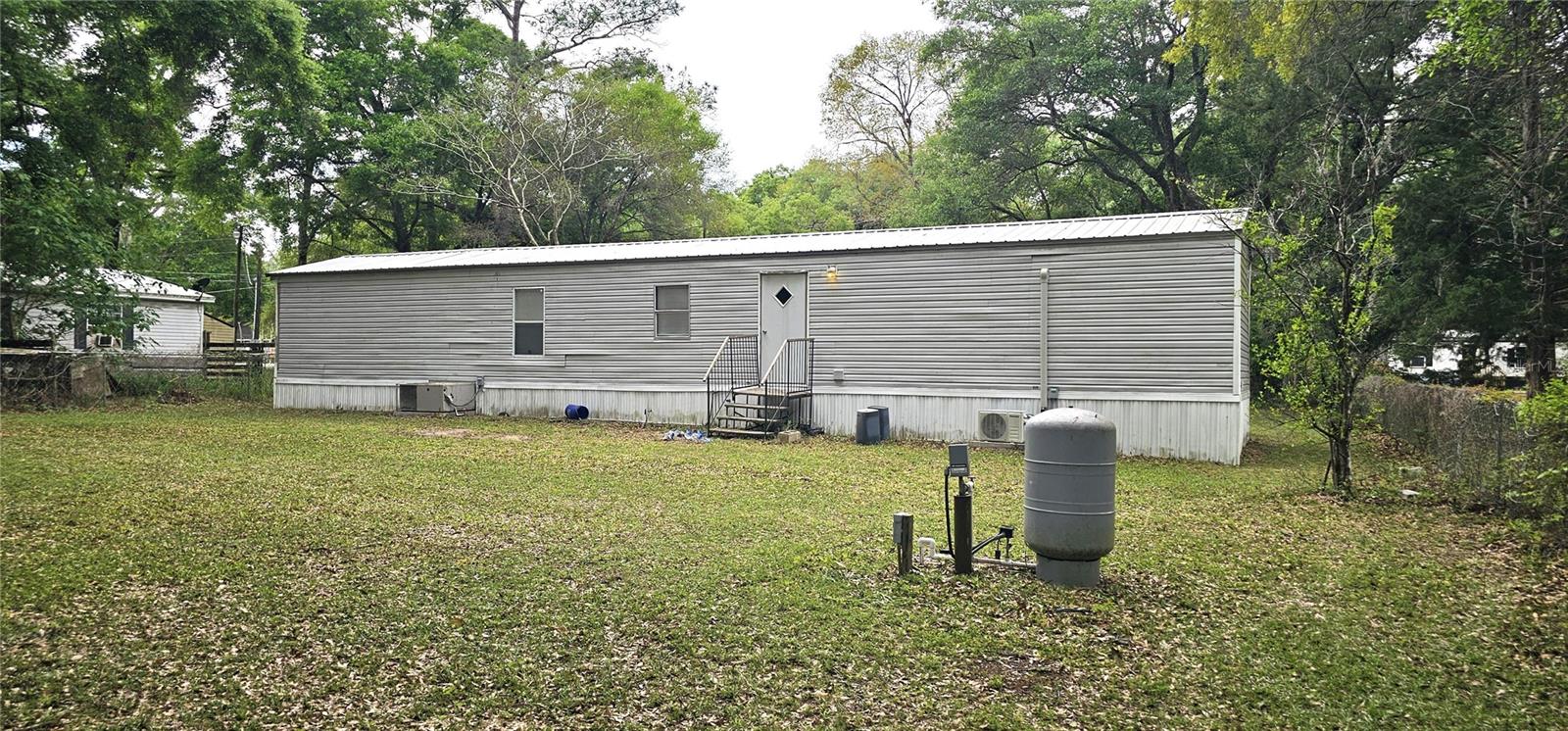 Image 2 of 9 For 6605 60th Court
