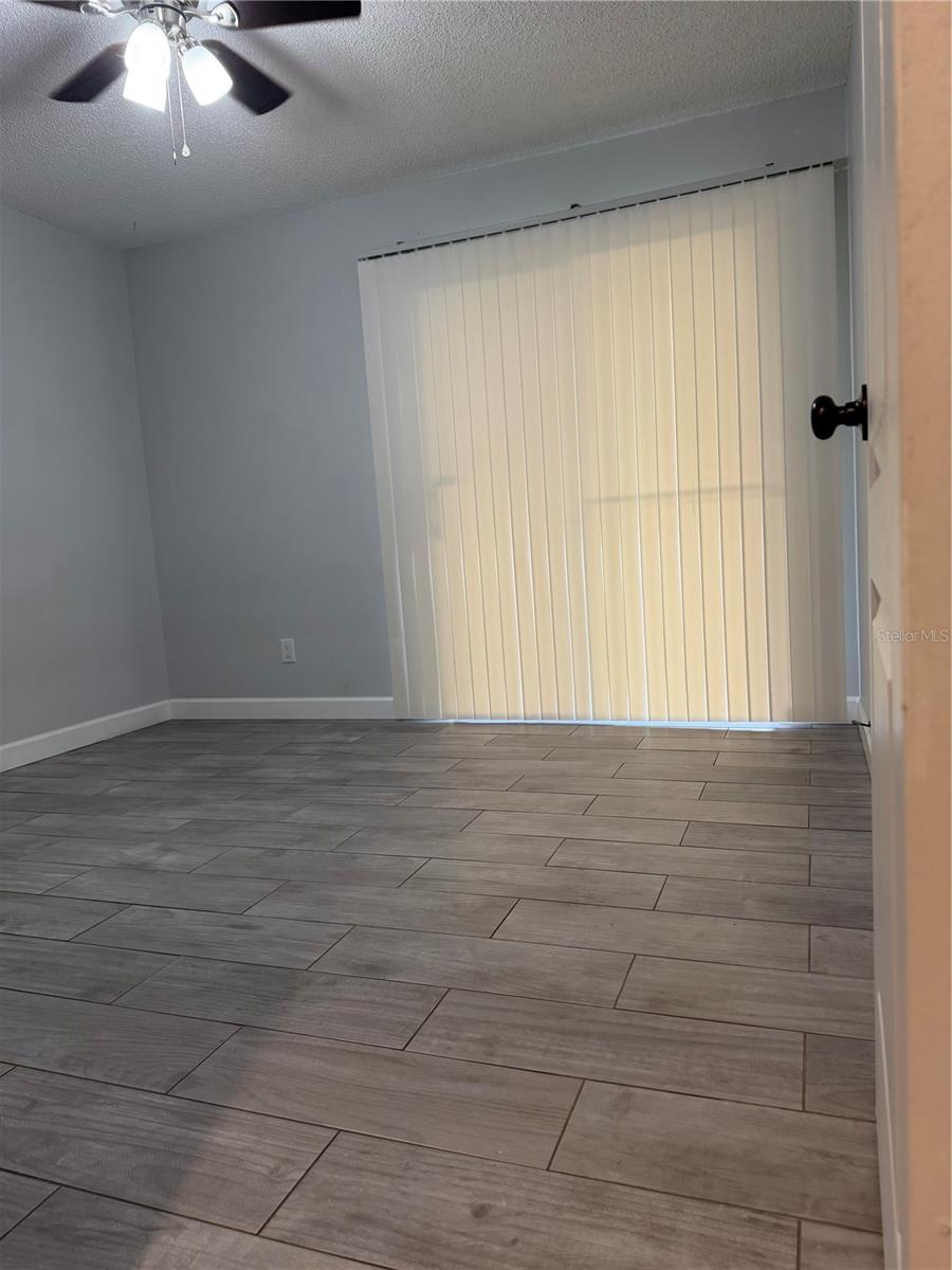 Image 11 of 16 For 2701 10th Street 802