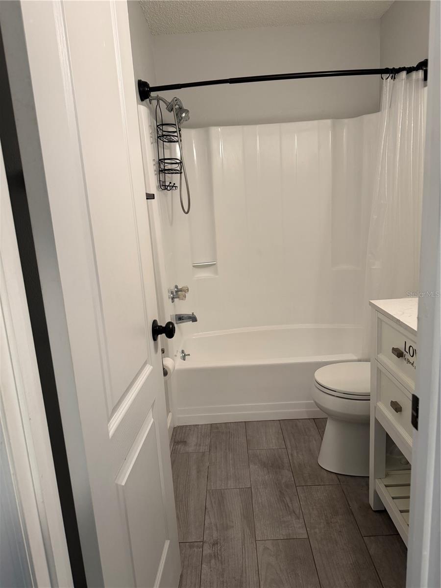 Image 6 of 16 For 2701 10th Street 802