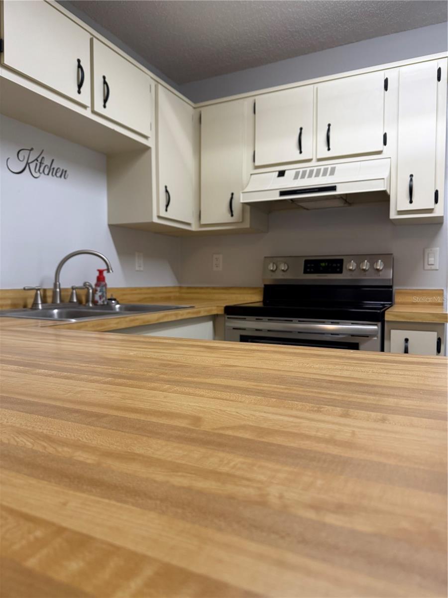 Image 9 of 16 For 2701 10th Street 802