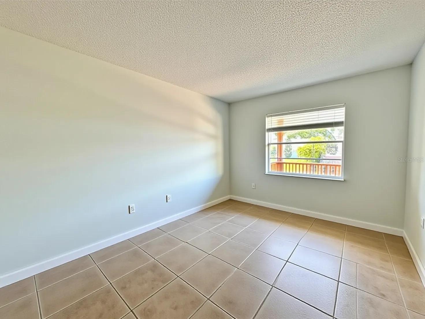 Image 16 of 26 For 106 Sunrise Drive