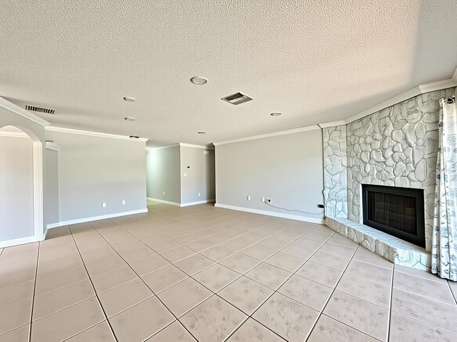 Image 7 of 26 For 106 Sunrise Drive