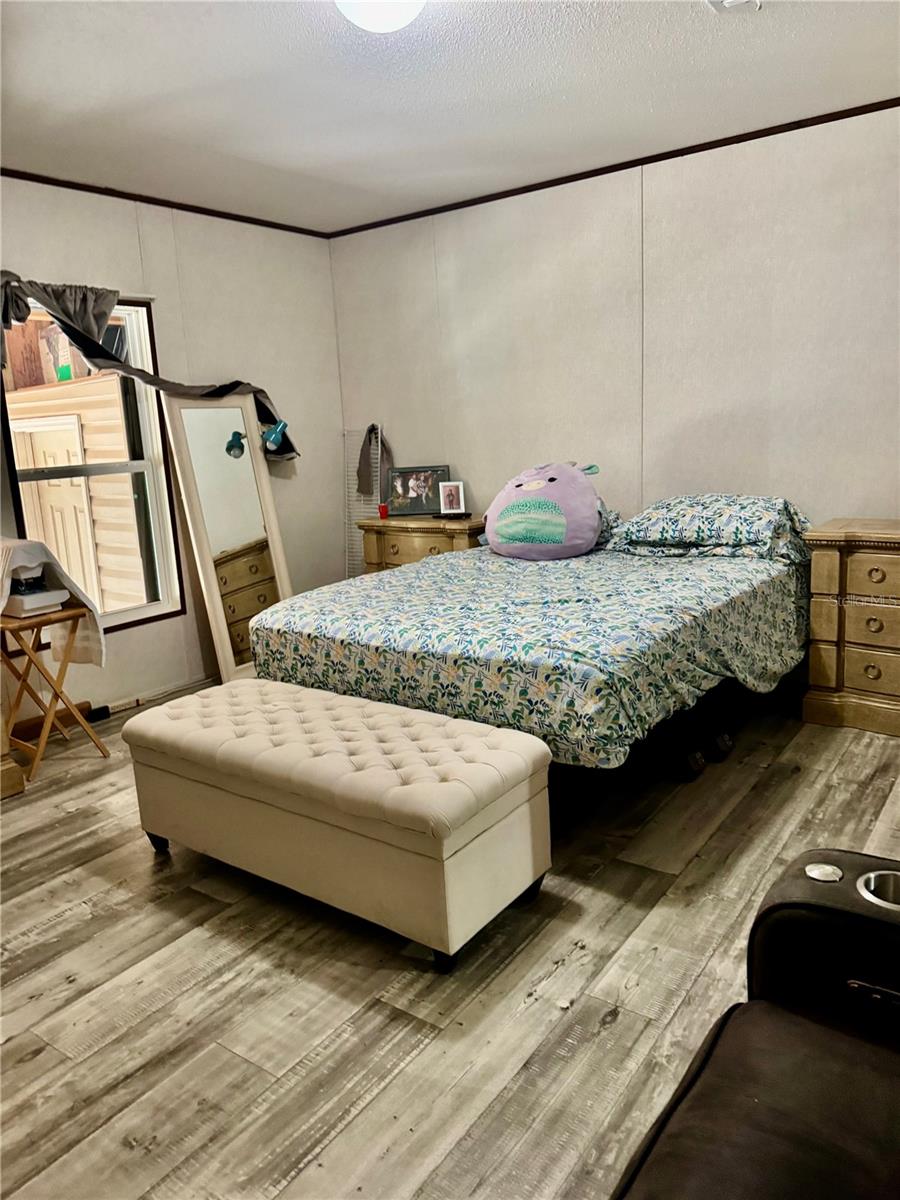 Image 17 of 34 For 5390 134th Avenue