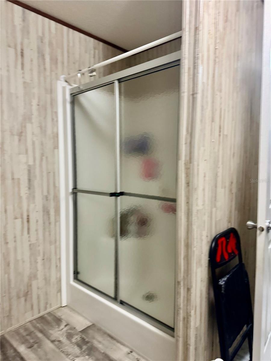 Image 21 of 34 For 5390 134th Avenue