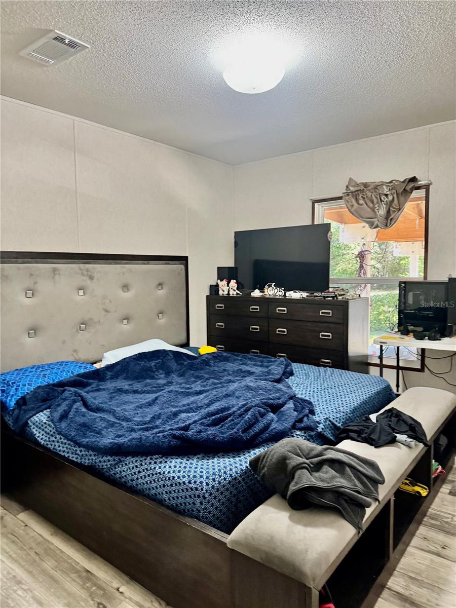 Image 29 of 34 For 5390 134th Avenue