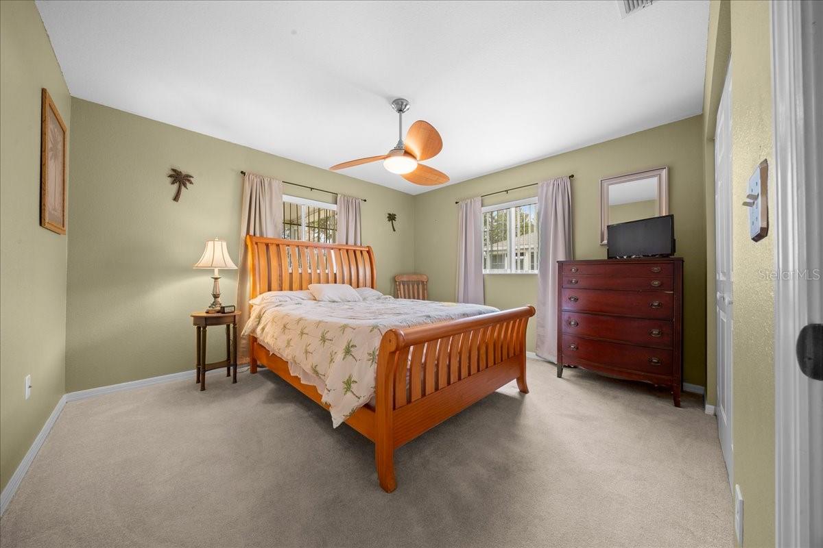 Image 23 of 48 For 11876 137th Loop