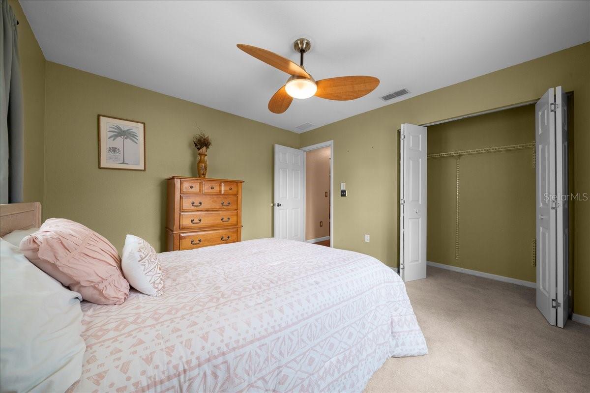 Image 28 of 48 For 11876 137th Loop