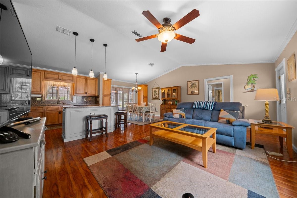 Image 9 of 48 For 11876 137th Loop