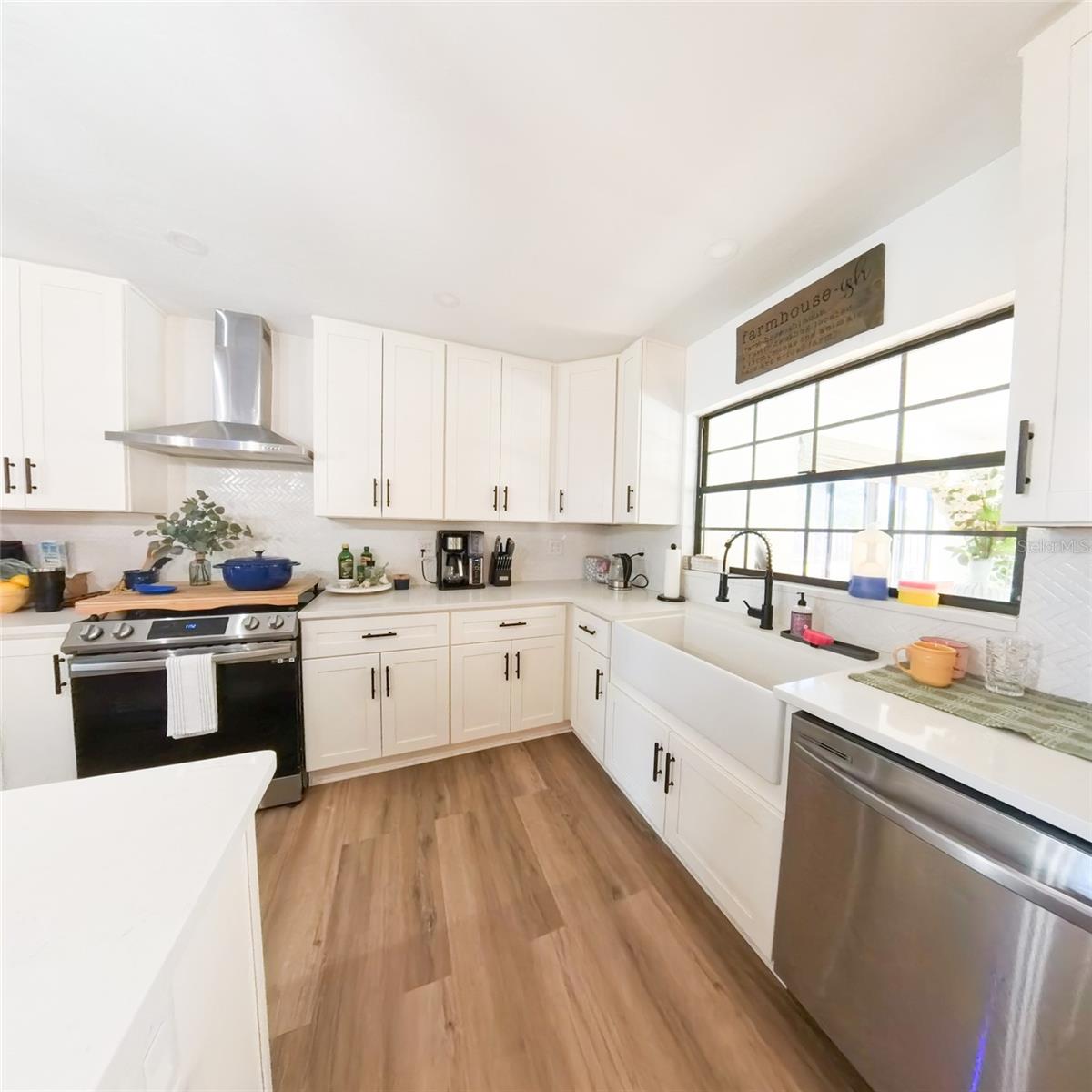 Image 12 of 37 For 3640 24th Avenue