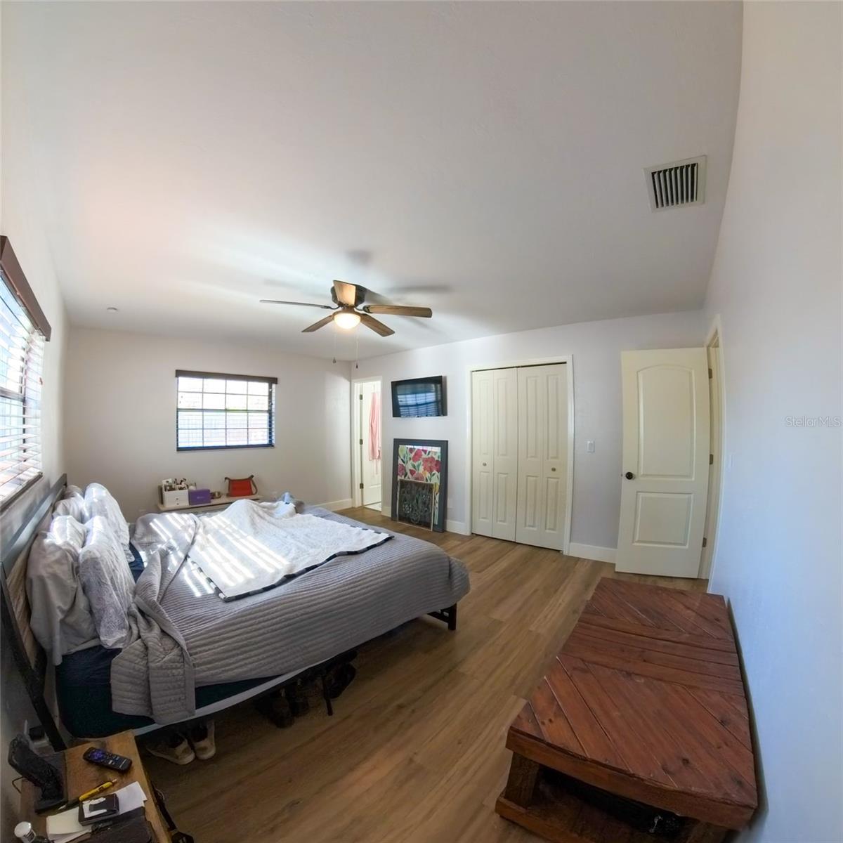 Image 18 of 37 For 3640 24th Avenue