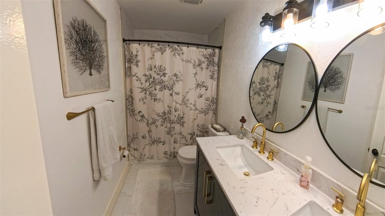 Image 24 of 37 For 3640 24th Avenue