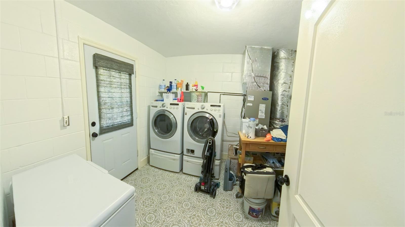 Image 27 of 37 For 3640 24th Avenue