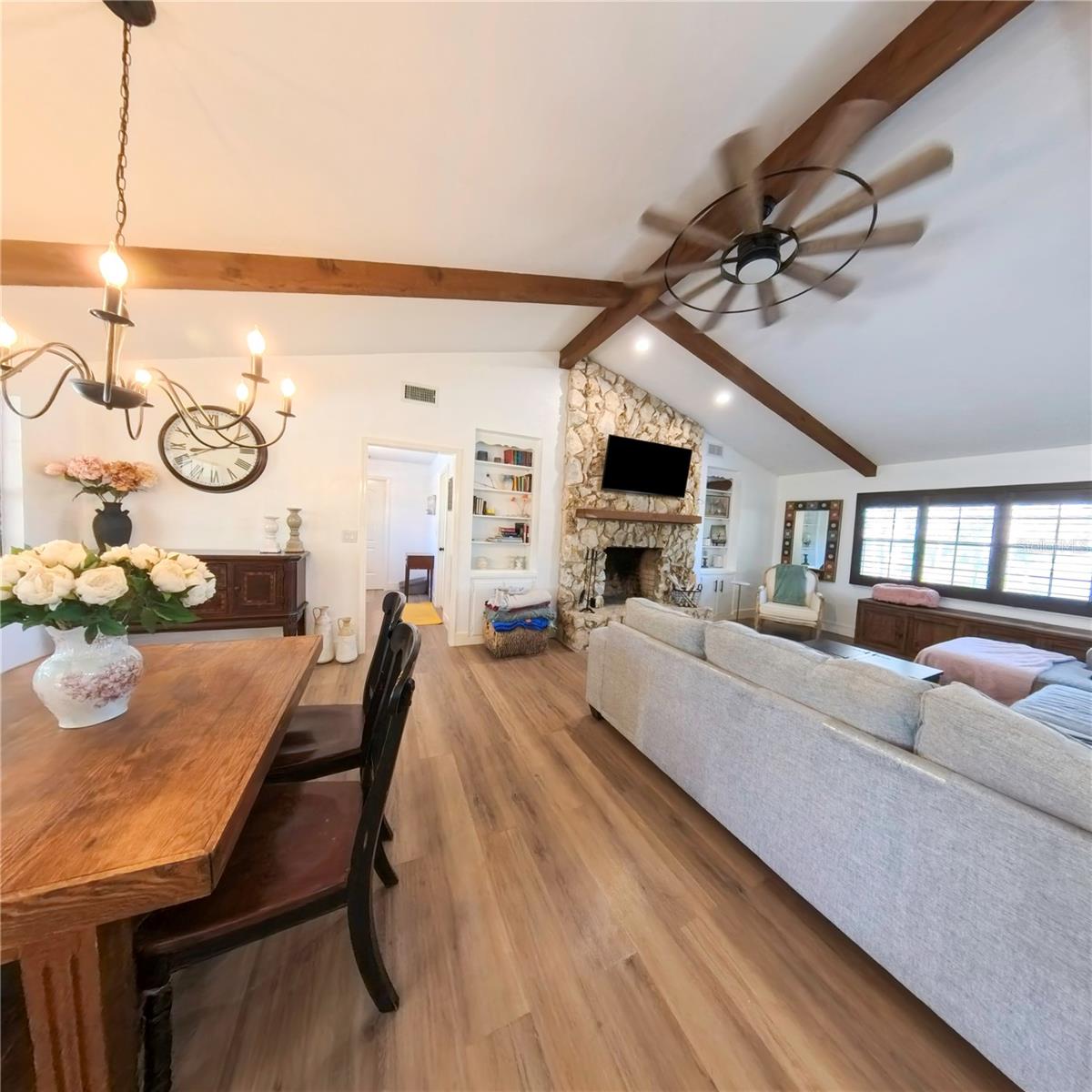 Image 6 of 37 For 3640 24th Avenue