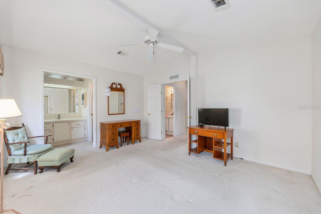 Image 11 of 36 For 1116 Boone Court