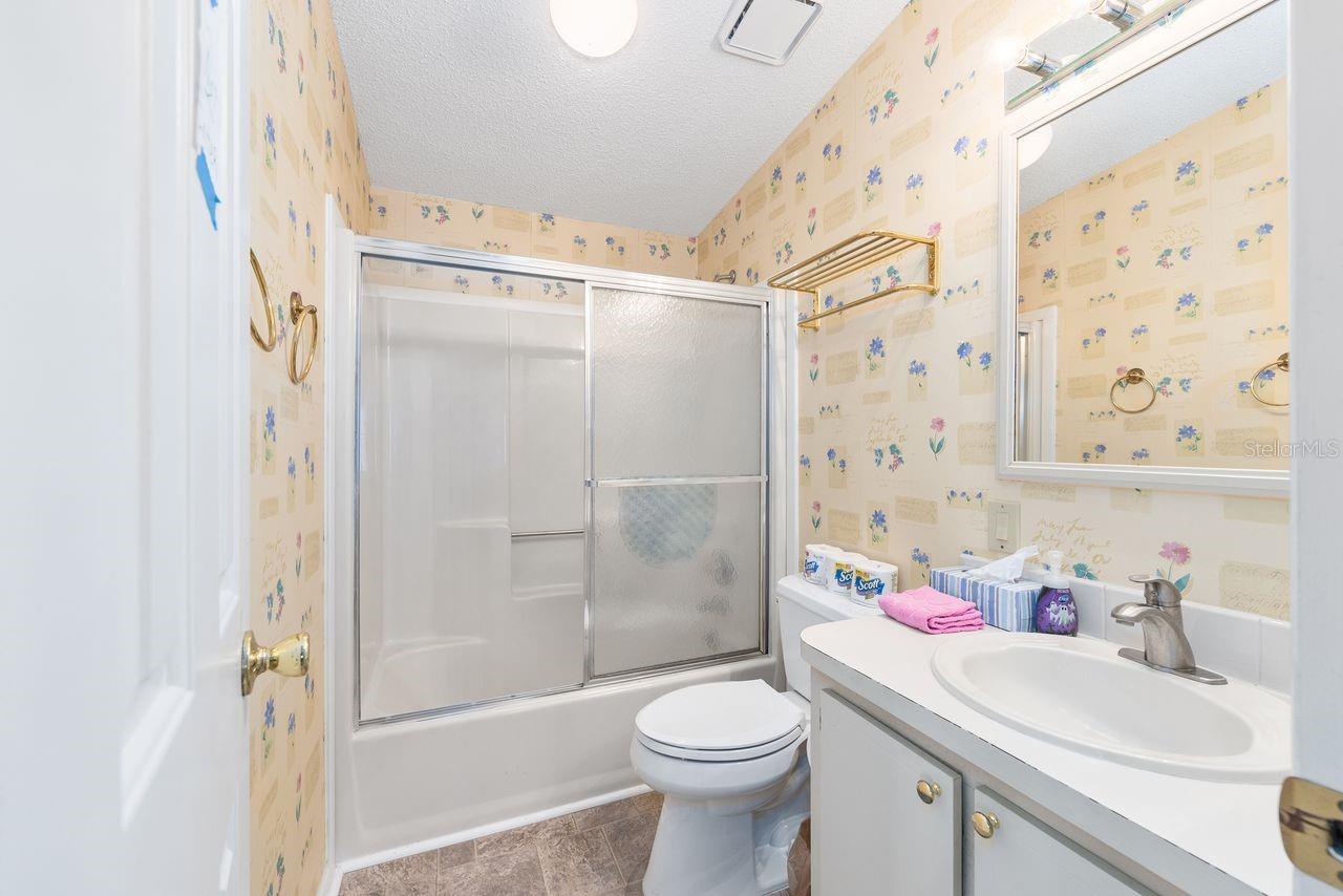 Image 14 of 36 For 1116 Boone Court