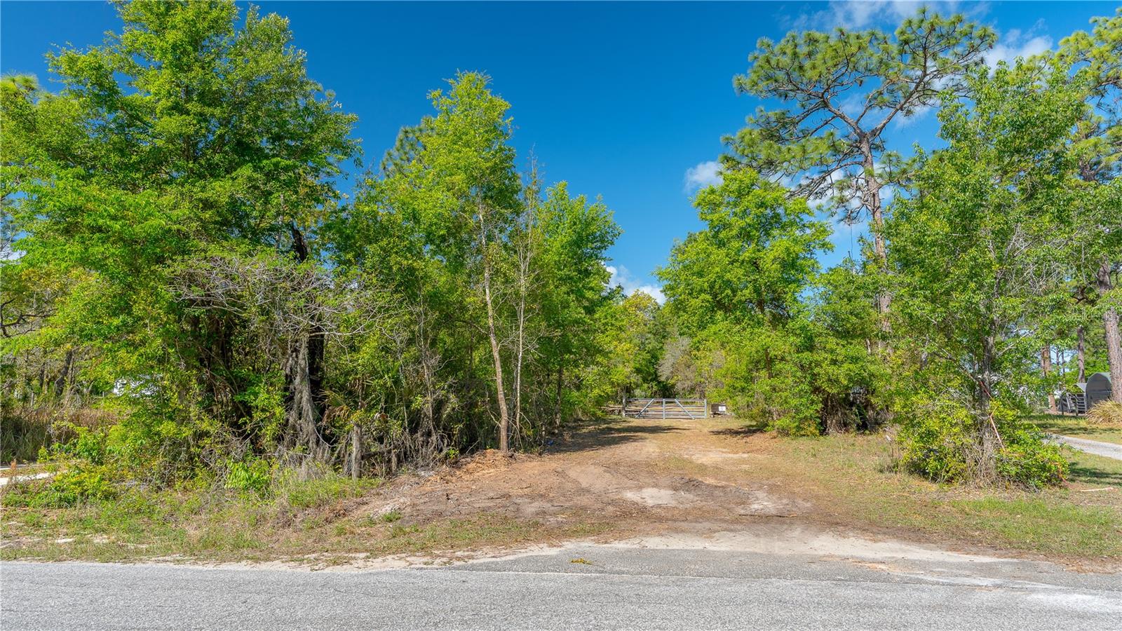 Image 6 of 19 For 11500 92nd Court