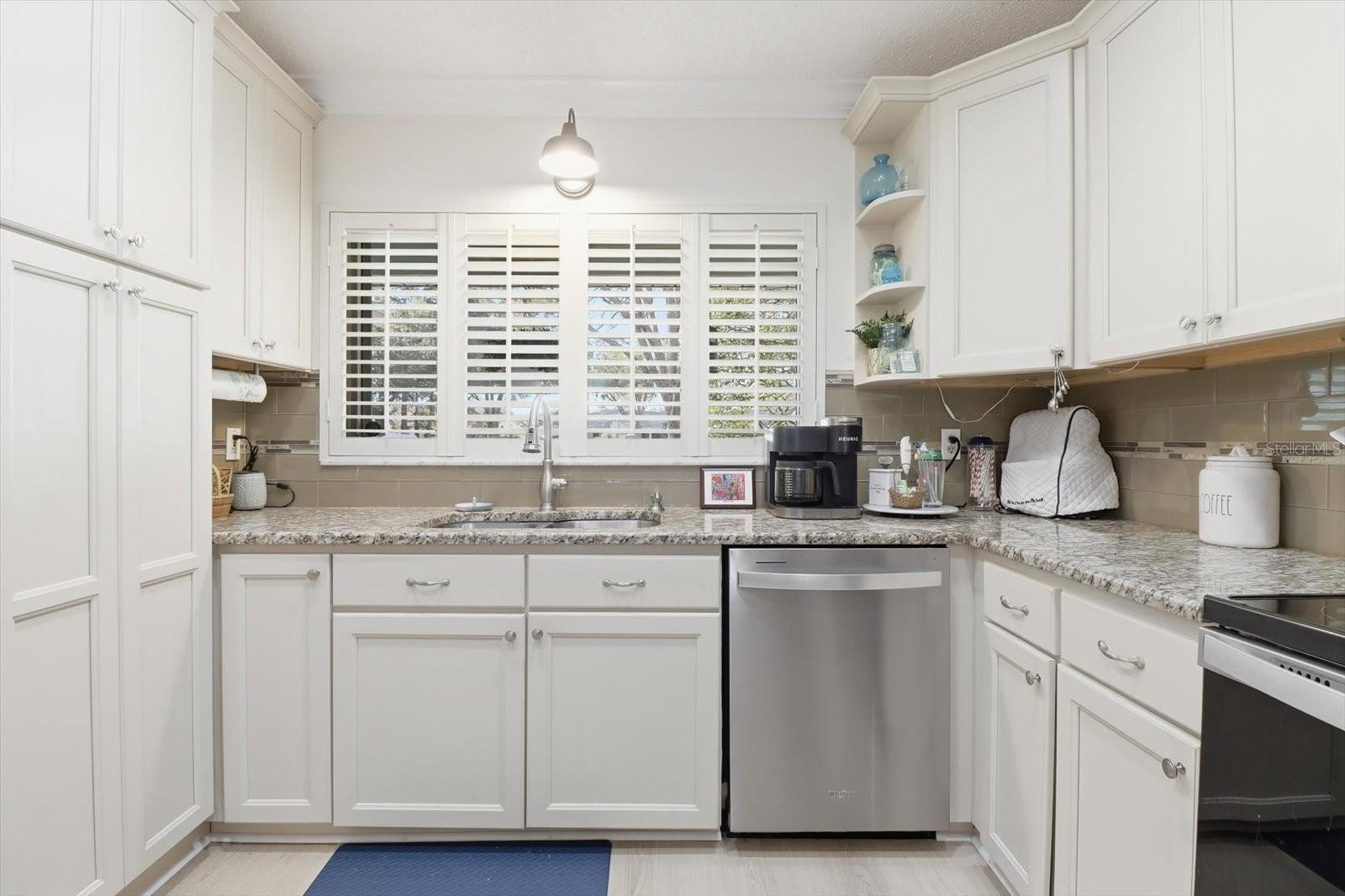 Image 11 of 46 For 9285 89th Terrace A