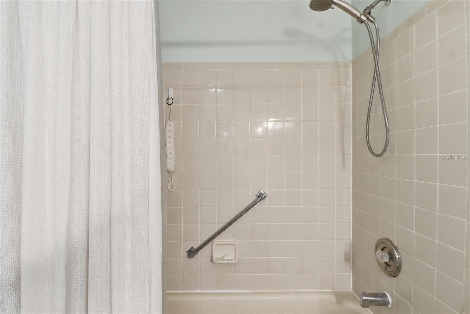 Image 25 of 46 For 9285 89th Terrace A