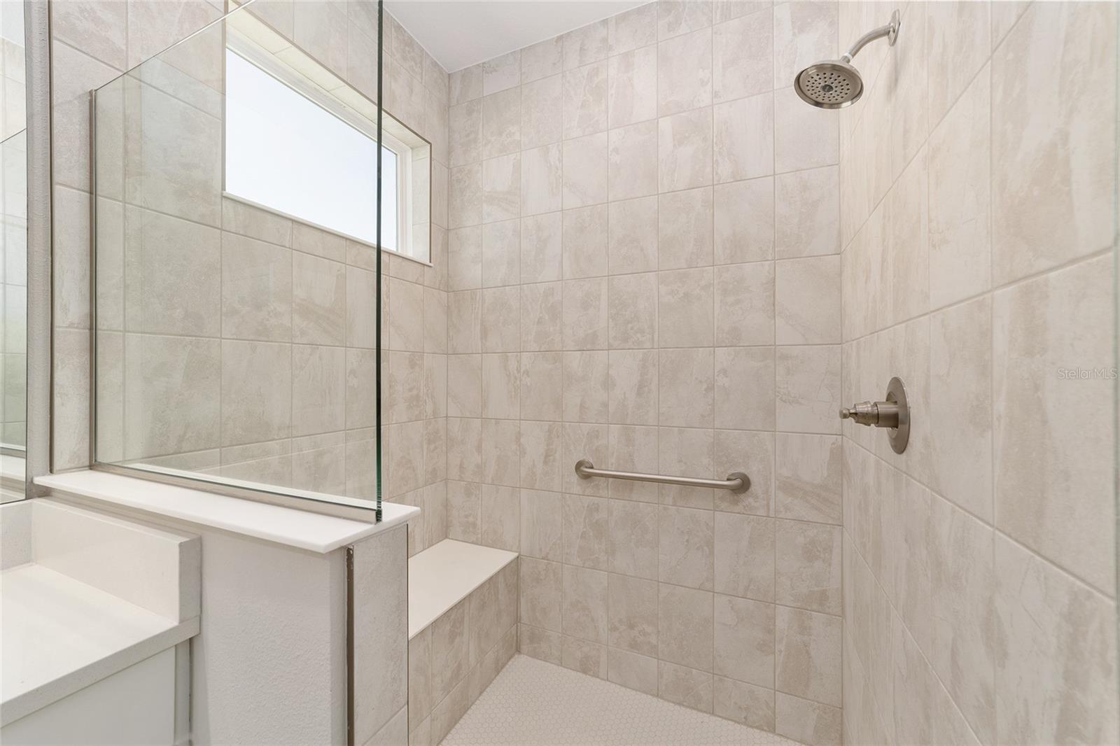 Image 25 of 39 For 7260 89th Avenue