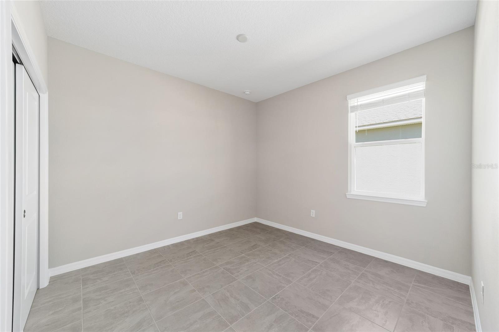 Image 27 of 39 For 7260 89th Avenue