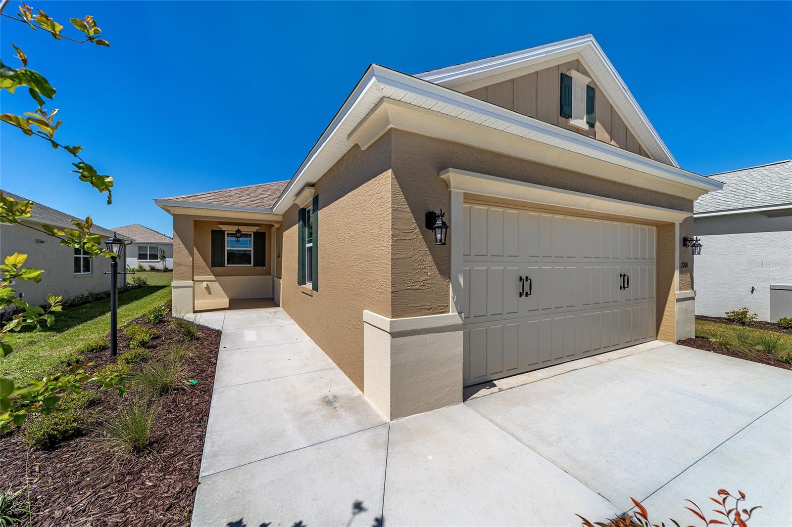 Image 6 of 39 For 7260 89th Avenue