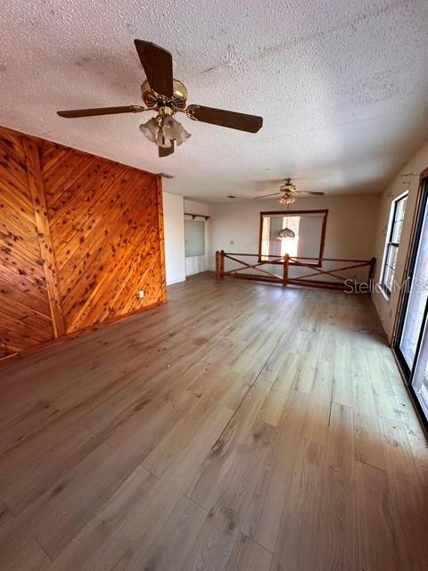 Listing photo id 10 for 11671 Salmon Drive