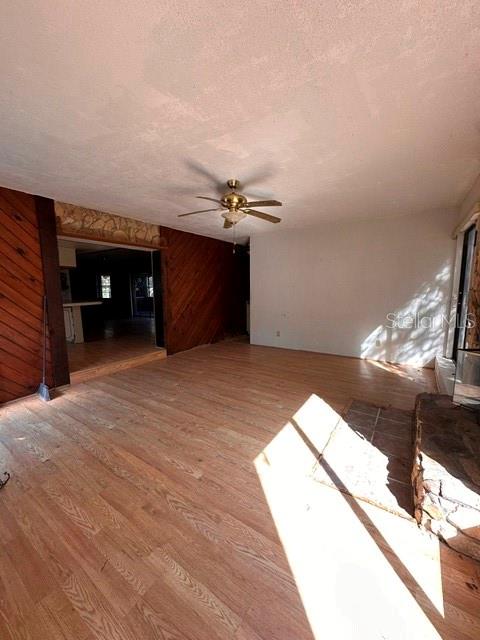 Listing photo id 11 for 11671 Salmon Drive