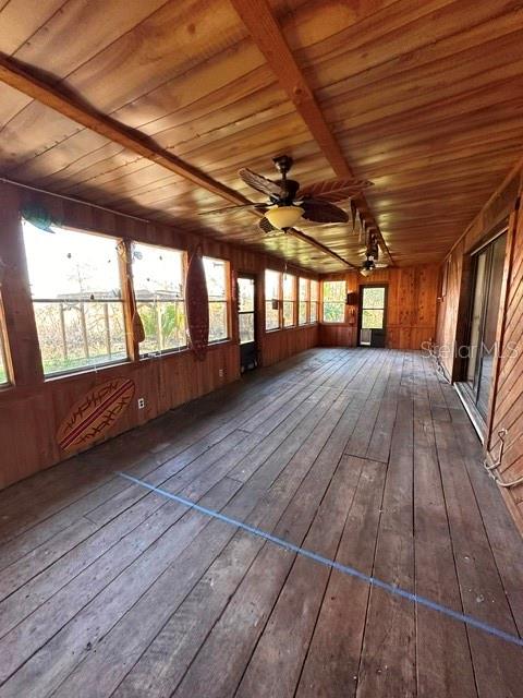 Listing photo id 15 for 11671 Salmon Drive