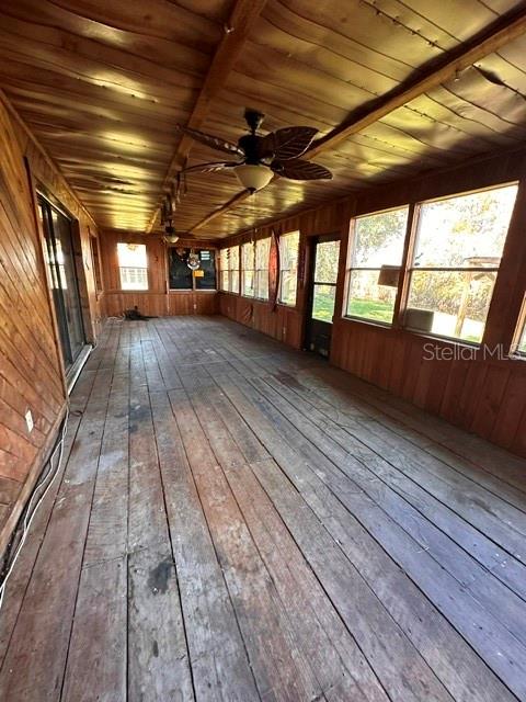 Listing photo id 16 for 11671 Salmon Drive