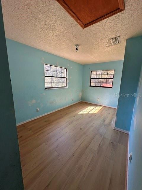 Listing photo id 2 for 11671 Salmon Drive