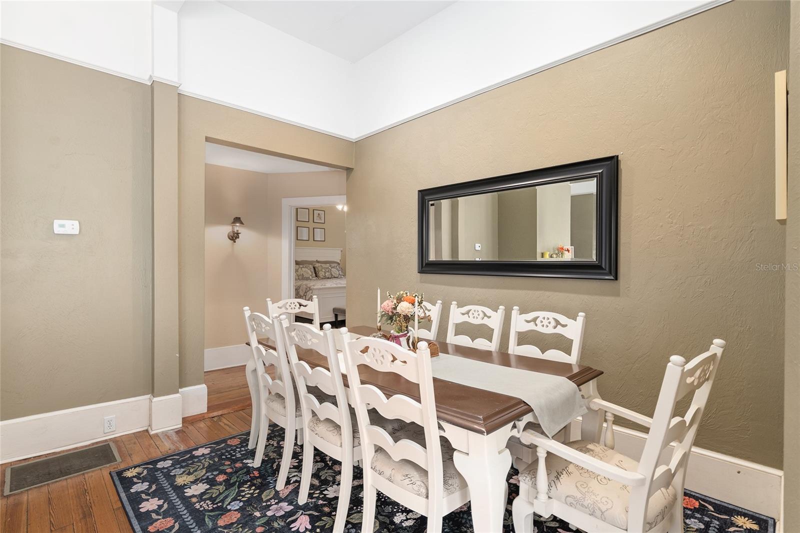 Image 11 of 45 For 721 5th Street