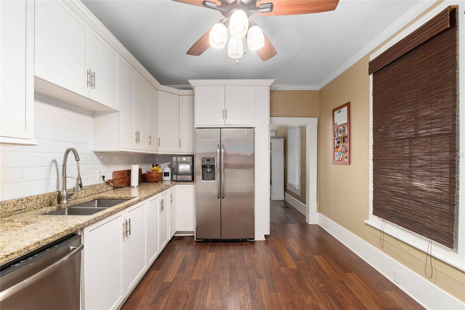 Image 18 of 45 For 721 5th Street