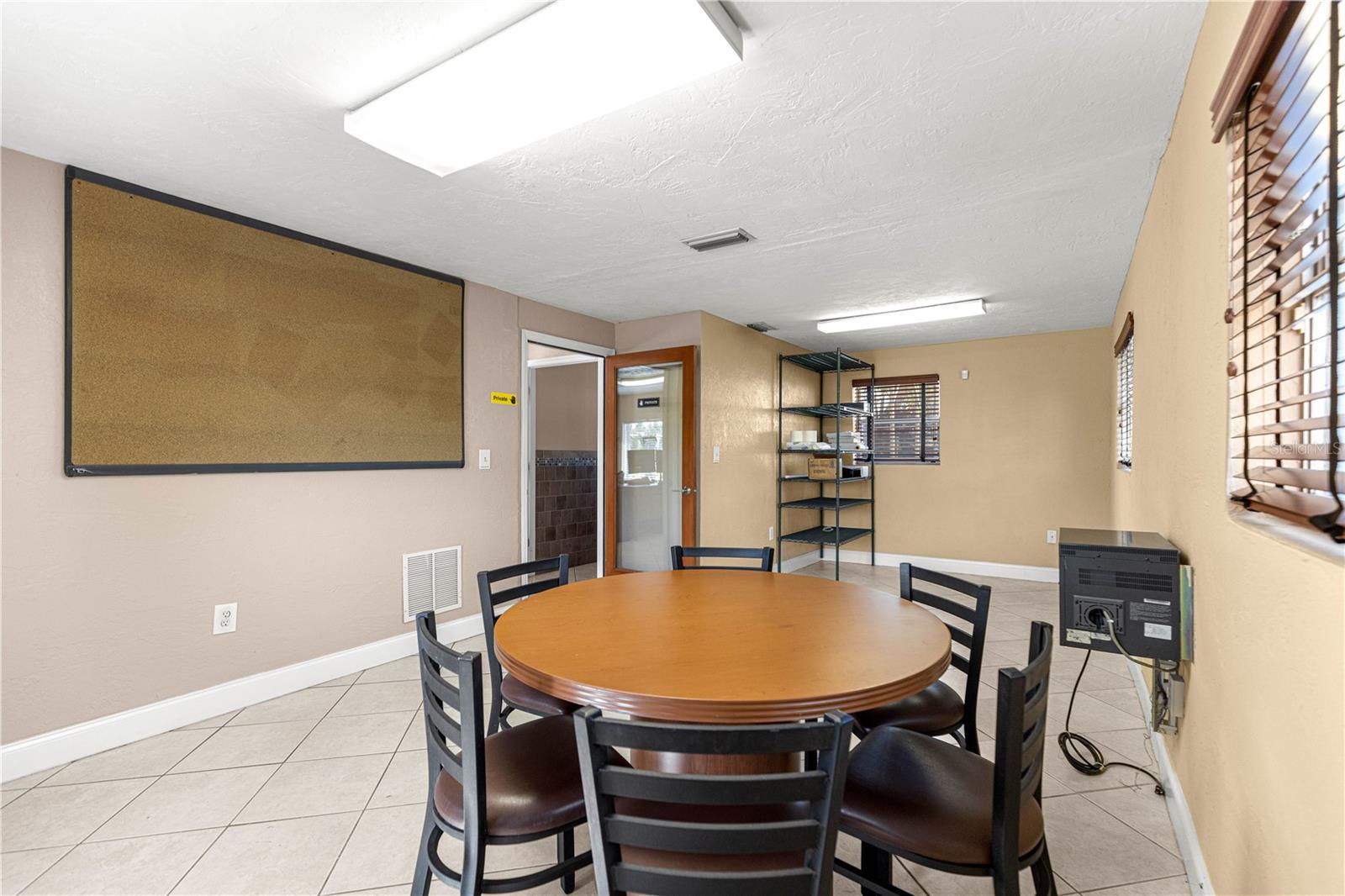 Image 15 of 37 For 816 30th Avenue