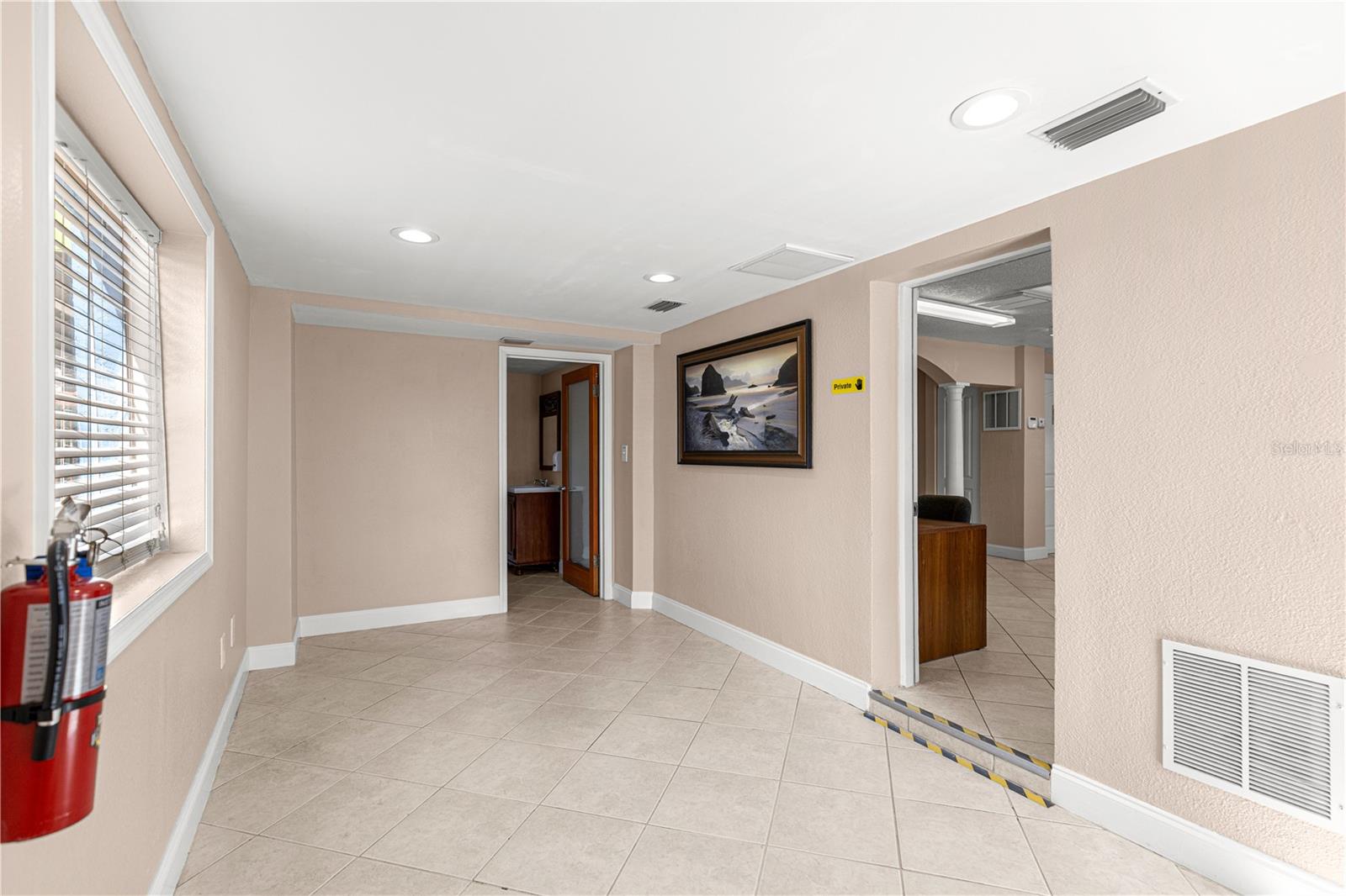 Image 22 of 37 For 816 30th Avenue