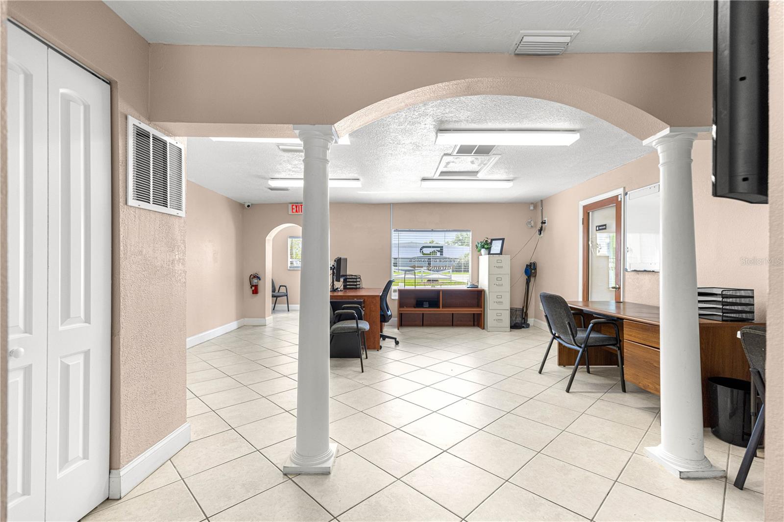 Image 9 of 37 For 816 30th Avenue