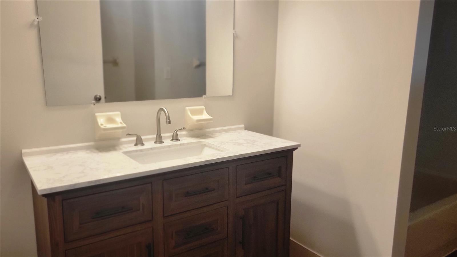 Image 13 of 15 For 10957 63rd Avenue