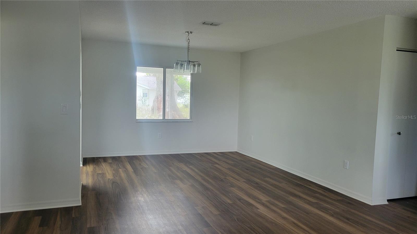 Image 4 of 15 For 10957 63rd Avenue